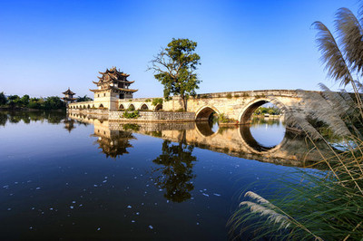 云南建水双龙桥