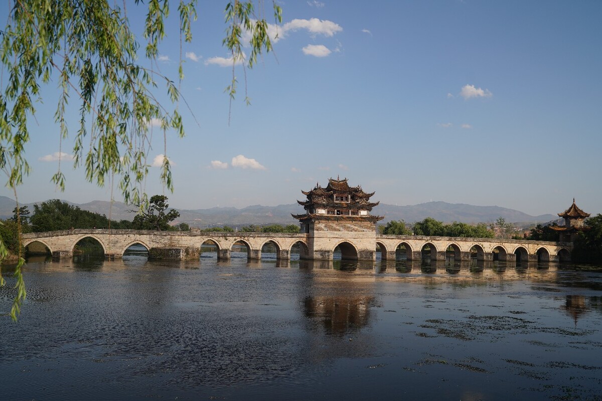 建水城西石拱桥 双龙桥又称“十七孔桥”